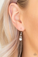 Load image into Gallery viewer, Diamonds For Days Necklace - Blue