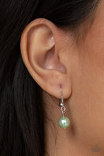 Load image into Gallery viewer, Kindhearted Heart Necklace - Green