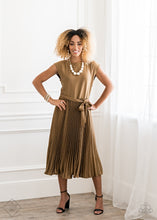 Load image into Gallery viewer, Fashion Fix October 2020: Fiercely 5th Avenue - Complete Trend Blend