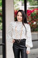 Load image into Gallery viewer, Commanding - Zi Collection