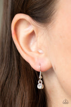 Load image into Gallery viewer, Notorious Noble Necklace - Red