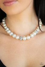 Load image into Gallery viewer, Rich Girl Refinement Necklace - White