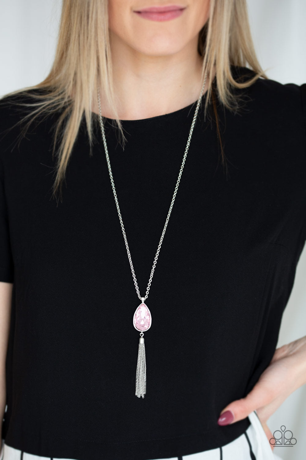 Elite Shine Necklace - Pink