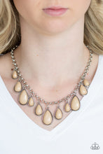 Load image into Gallery viewer, Jaw-Dropping Diva Necklace - Brown
