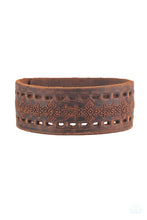 Load image into Gallery viewer, Make The WEST Of It Bracelet - Brown
