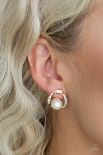 Load image into Gallery viewer, Stylishly Suave Earrings - Gold
