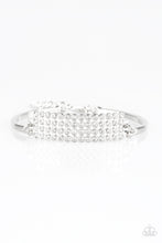 Load image into Gallery viewer, Top-Class Class Bracelet - White
