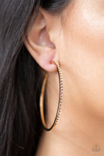 Load image into Gallery viewer, Trending Twinkle Earrings - Gold
