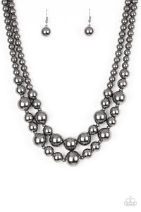 I Double Dare You Necklace - Black