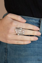 Load image into Gallery viewer, Dancing Diamonds Ring - Pink
