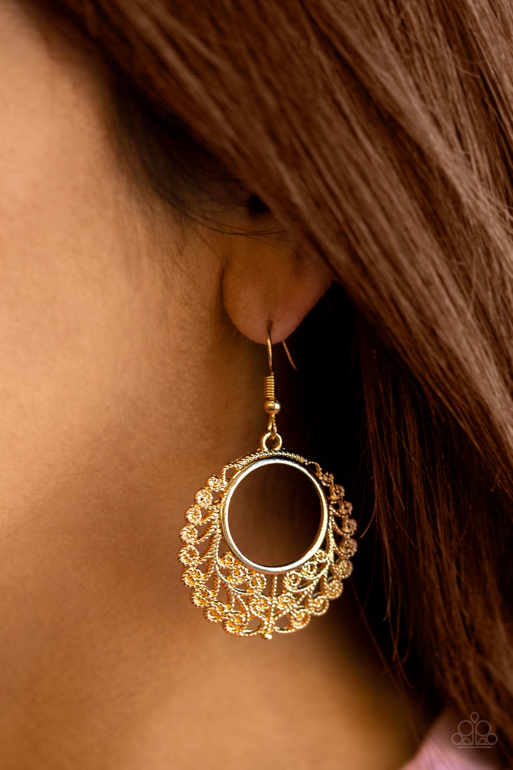 Grapevine Glamorous Earrings - Gold