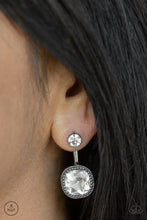 Load image into Gallery viewer, Celebrity Cache Earrings - Black
