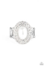 Load image into Gallery viewer, Sprinkle On The Shimmer Ring - White
