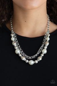5th Avenue Romance Necklace - White