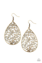 Load image into Gallery viewer, Grapevine Grandeur Earrings - Brass
