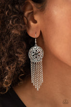 Load image into Gallery viewer, Blissfully Botanical Earrings - Black
