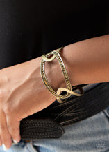 Load image into Gallery viewer, Never A Dull Moment Bracelet - Brass

