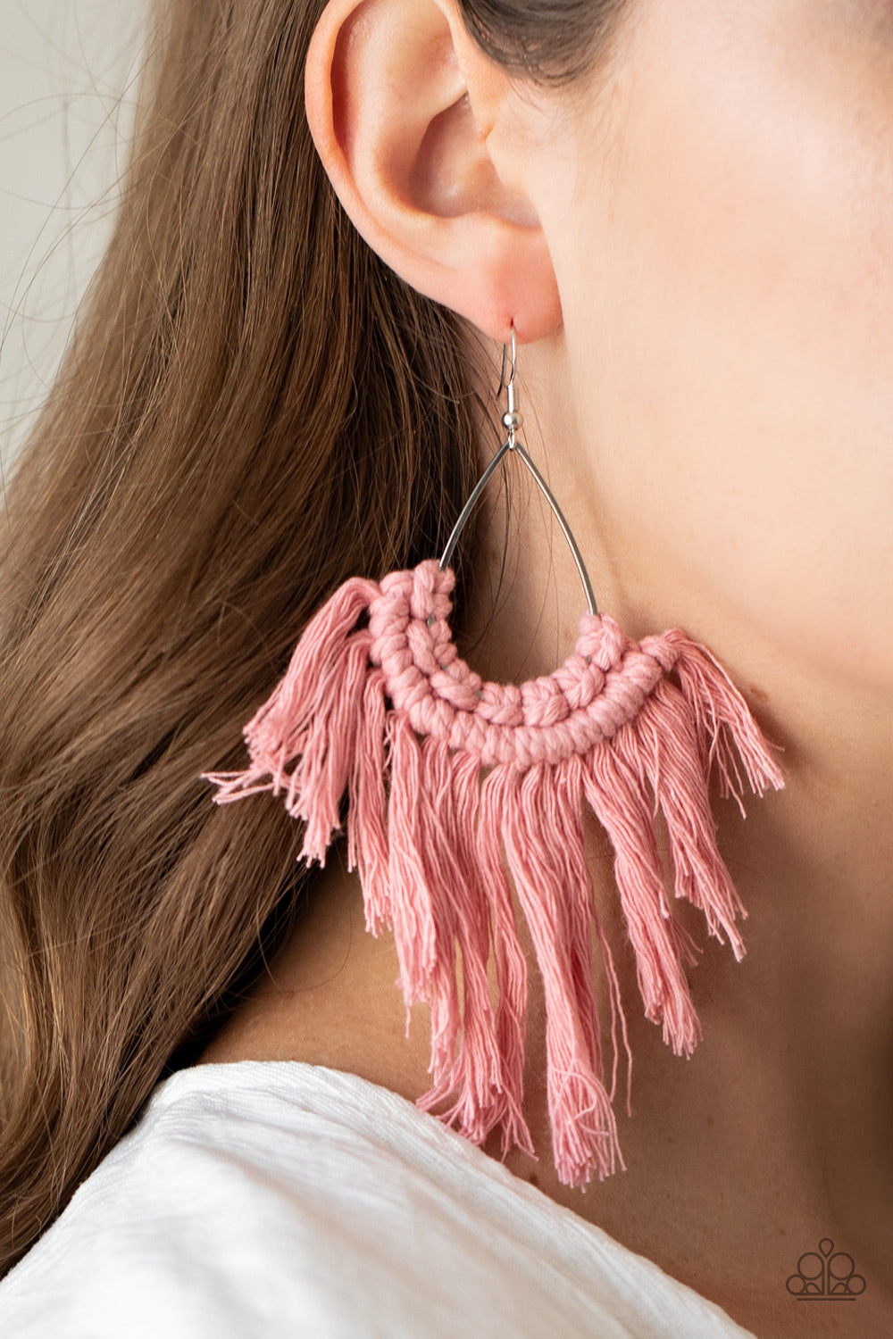 Wanna Piece Of MACRAME? Earring - Pink