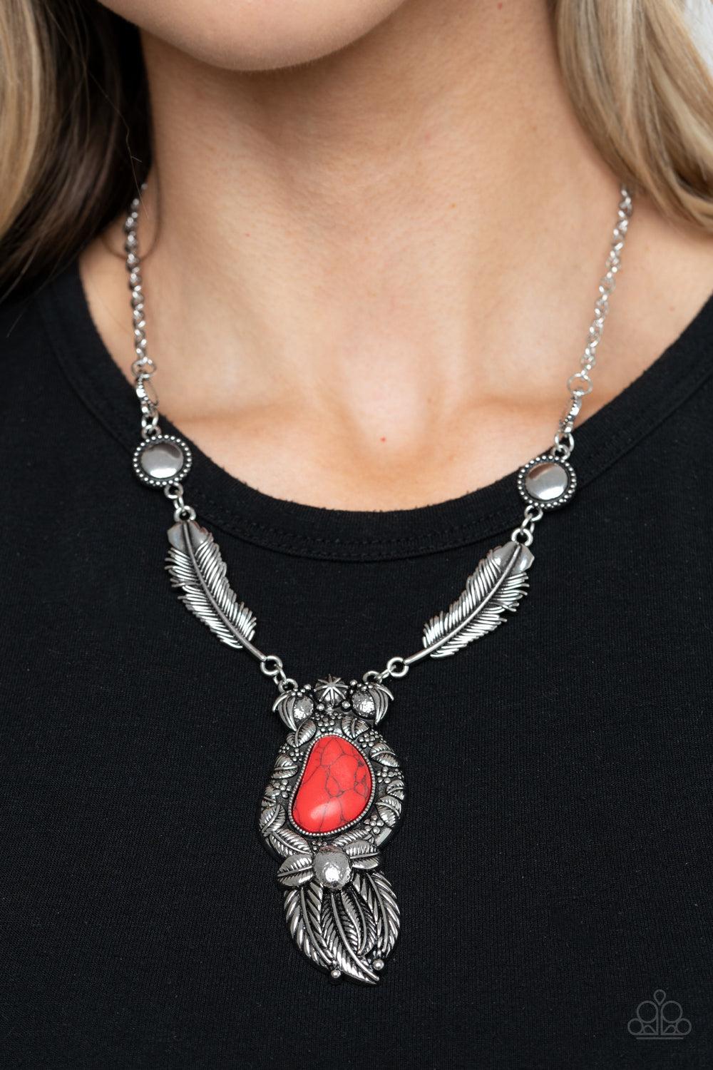 Ruler of The Roost Necklace - Red