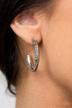 Load image into Gallery viewer, Trail Of Twinkle Earrings - Silver
