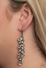 Load image into Gallery viewer, Unlimited Luster Earrings - Black
