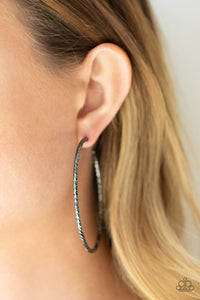 Voluptuous Volume Earrings - Black