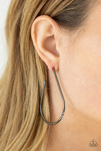 Load image into Gallery viewer, City Curves Earrings - Black
