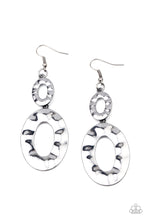 Load image into Gallery viewer, Bring On The Basics Earrings - Black

