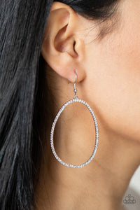 OVAL-ruled! Earrings - White