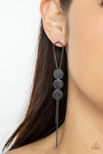 Load image into Gallery viewer, Bolo Beam Earrings - Black
