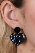 Load image into Gallery viewer, Just a Little Crush Earrings - Black
