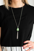 Load image into Gallery viewer, Elite Shine Necklace - Green
