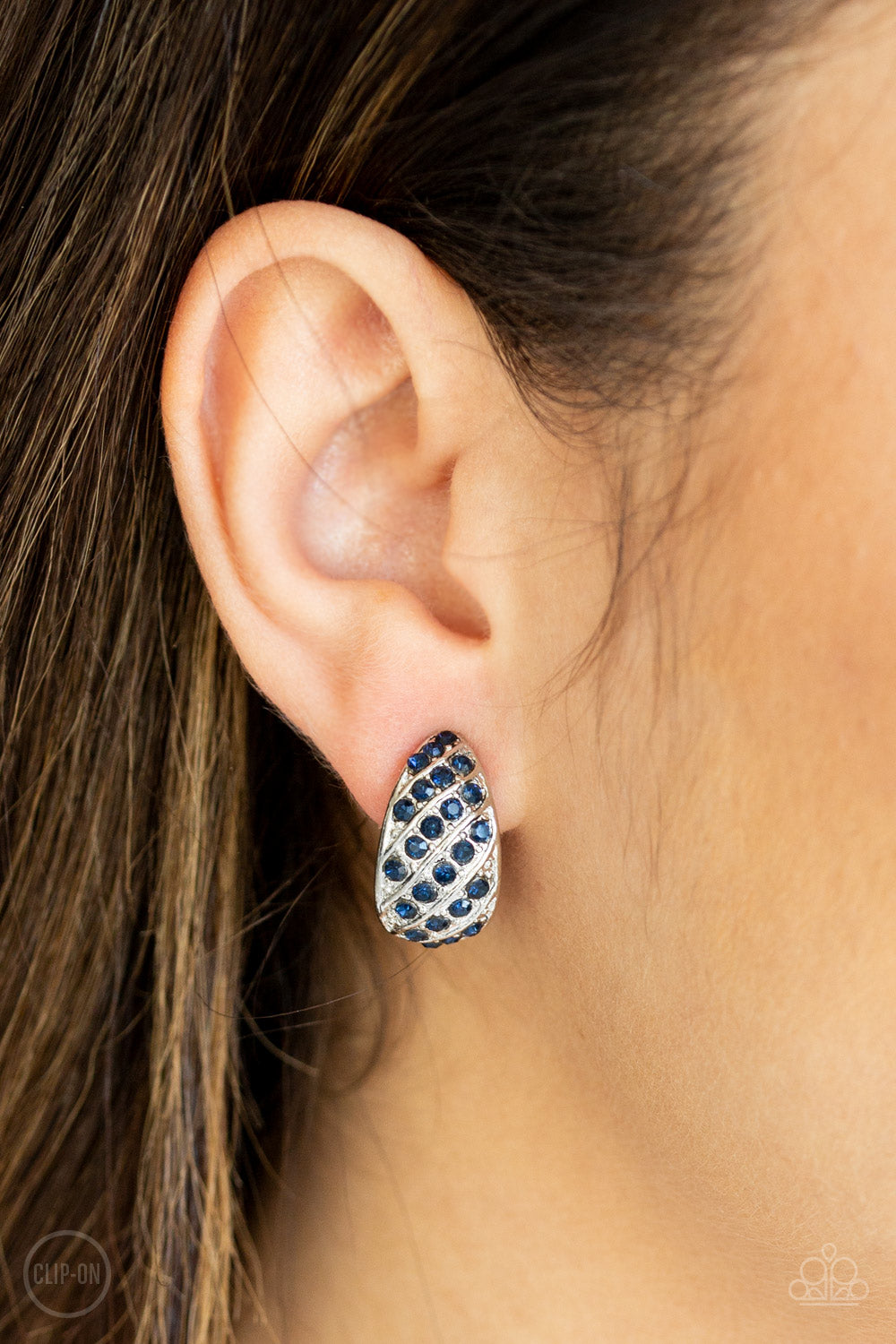 Sparkling Shells Clip-On Earrings - Blue