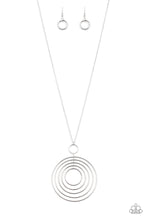 Load image into Gallery viewer, Running Circles In My Mind Necklace - Silver
