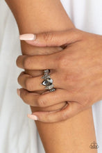 Load image into Gallery viewer, Yas Queen Rings - Silver

