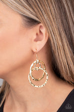 Load image into Gallery viewer, Modern Relic Earring - Gold
