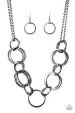 Load image into Gallery viewer, Jump Into The Ring Necklace - Black
