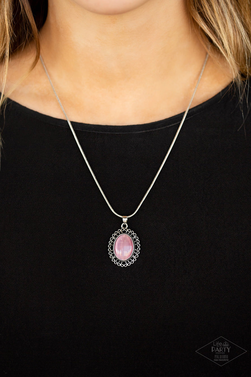 Western Plains Necklace - Pink