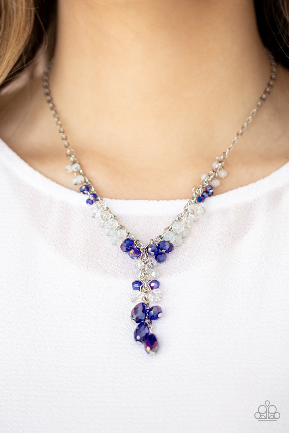 Iridescent Illumination Necklace - Blue