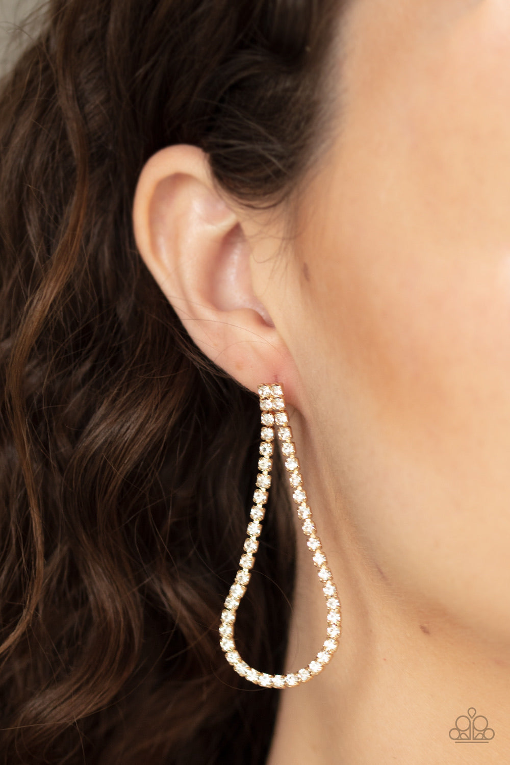 Diamond Drops Earrings - Gold