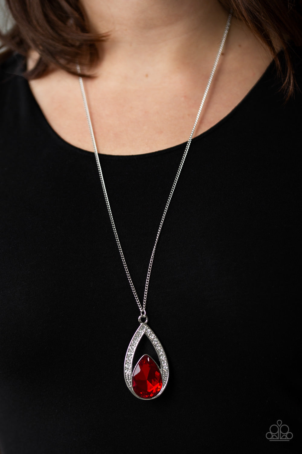 Notorious Noble Necklace - Red