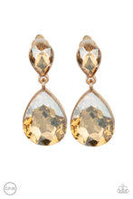 Load image into Gallery viewer, Aim For The MEGASTARS Clip-on Earrings - Gold
