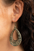 Load image into Gallery viewer, Get Into The GROVE Earrings  - Brass
