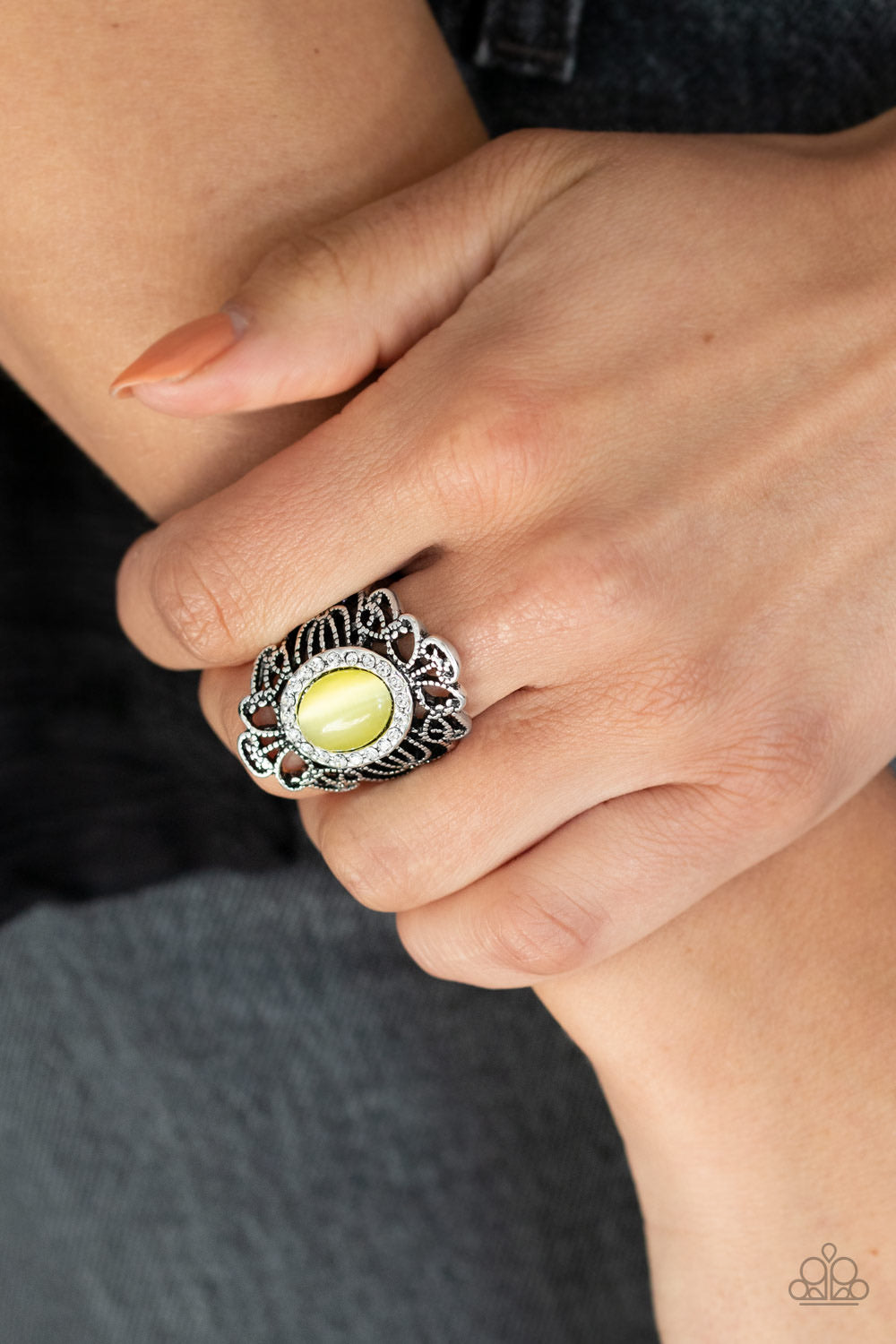 Dashingly Dewy Ring - Yellow