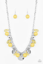 Load image into Gallery viewer, Prismatic Sheen Necklace - Yellow
