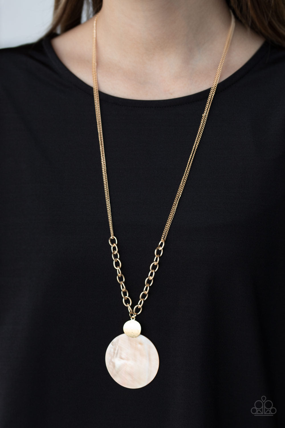 A Top-SHELLer Necklace - Gold
