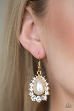 Load image into Gallery viewer, Regal Renewal Earrings - Gold
